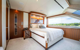 ZEPHYR 13