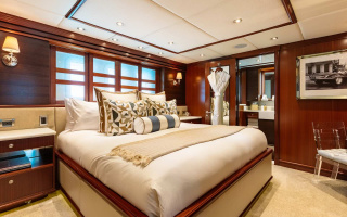 OCEAN CLUB 36