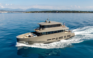 KOKONUT'S WALLY 27