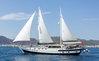 GRAND SAILOR