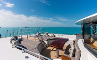 OCEAN CLUB 10