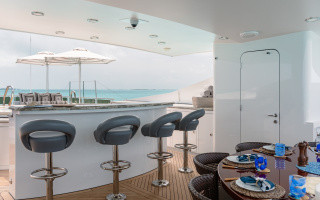 OCEAN CLUB 17