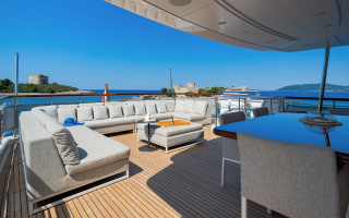 VALENTINA II 12