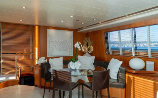 WHITEHAVEN 25