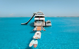 OCEAN CLUB 4