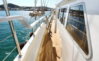 AEGEAN CLIPPER 4