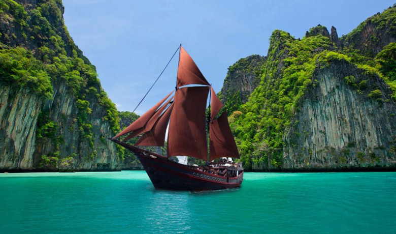 MANTA MAE