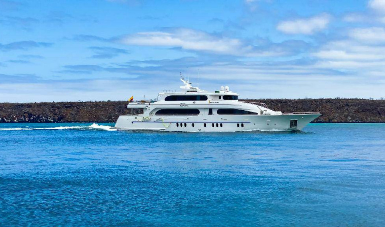 GRAND DAPHNE